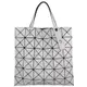 ISSEY MIYAKE 三宅一生 BAOBAO 白色皮質三角格6x6手提包