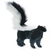 Hansa 4730 14 in. Skunk Pepe Young Standing
