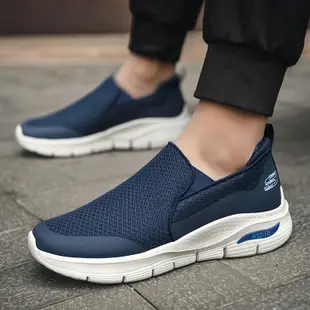 Go WALK 3 男士休閒運動步行鞋透氣舒適運動鞋易穿*Skechers_Sport Shoes