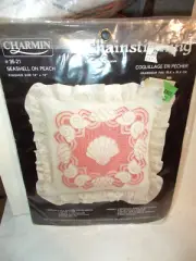 Charmin Seashell on Peach Chainstitching 14x14 Craft Kit 35-21 ANN BENSON NOS