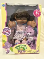BRAND NEW CABBAGE PATCH KIDS CHRISTY KINSEY OCTOBER 28TH SHELF WEAR CARE BEAR