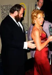 Actors James Gandolfini Edie Falco pose backstage with their Outst- Old Photo 3