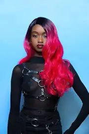 Smiffys 51649 Manic Panic Cleo Rose Queen Bitch Wig, Unisex Adult, Pink, One Siz