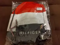 在飛比找Yahoo!奇摩拍賣優惠-Tommy Hilfiger 後背包