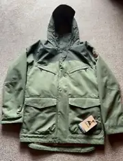 Mens Burton MB Breech Outdoors Jacket Small New Tags Lightweight Walkin Hiking