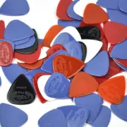 Lots of 30pcs Alice 0.96mm Heavy Guitar Picks Nylon Anti-slip Assorted Colors