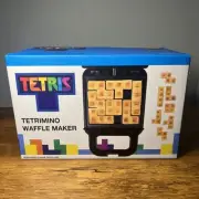 Tetris Tetrimino Waffle Maker - Makes 7 Shapes - Make in 3 Minutes