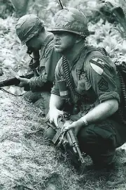 Vietnam War Photo -- -- Soldiers Of the 1st Cavalry Division