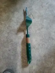 66 Grampas Hand Weeder Tools