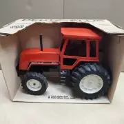 Ertl 1/16 Deutz Allis 8010 Tractor w/Cab Stock #1251 in Original Box