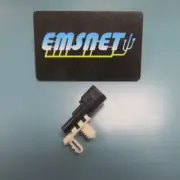 EPC E3385-2 Qty of 35 per Lot Automotive Connectors 2W M 1.5MM ASM W/R