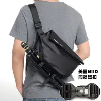 在飛比找蝦皮購物優惠-NIID R1郵差包衕款胸包腰包超火時尚男士斜挎包運動機能肩