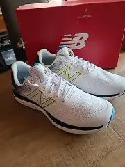 New Balance Mens 12 D Womens 13.5 Fresh Foam 680 v7 Running Shoes White Blue NEW