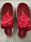 Clarks Cloudsteppers Flip Flop Sandals Drift Flora RED SIZE 10M (NEW w/BOX)
