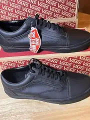 SZ 4.5 [VN0A38G1PXP1] Vans Men UA Old Skool Classic Tumble Black Mono Sneakers