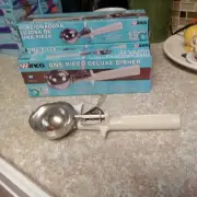 Winco 1 Piece Deluxe Disher size 10 Three 1/4 ounce.