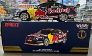 830579 2013 CHAMP WINNER JAMIE WHINCUP #1 HOLDEN VF COMMODORE 1:18 AND TROPHY