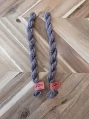 Lot of (2) Gumnuts Tulips 25 M 100 Mohair (2)985
