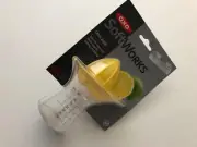 New OXO Softworks Good Grips Critrus Juicer Lemon Lime Orange