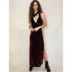 ❤歐美品牌FREE PEOPLE 💜LOW KEY CRUSHIN' VELVET MAXI SLIP絨布深V洋裝 現貨