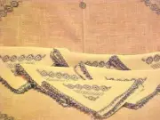 Vintage TABLE RUNNER And 6 Matching Napkins White With Embroidery OBLONG Vtg