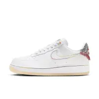 在飛比找momo購物網優惠-【NIKE 耐吉】WMNS AIR FORCE 1 07 L