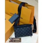 (二手品） LV 路易威登 GASTON 隨身錢包 M81124 黑灰色老花 斜背包 男士經典款 小零錢包