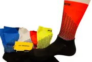 4 PAIRS ! Cyling Socks Anti Slip Silicone Hi-Tech Fabrics PRO's Choice Men Women