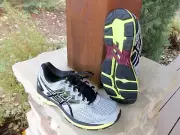 ASICS GT-2000 Mens Running Trainers Shoes Sneakers T606N 8 Black Grey Yellow NIB
