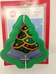 Wilton Green Christmas Tree Cookie Cutter2310-533XD "2009"
