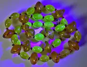 URANIUM Beige-tan Vintage Glass Czech Necklace 20" 1970s
