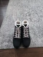 DR. Martens Comb Suede Lace Up Boots Size 11 Womens