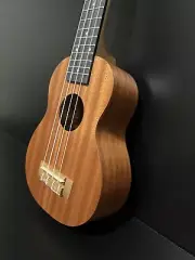 Maui Ukulele Co. Mahogany Soprano