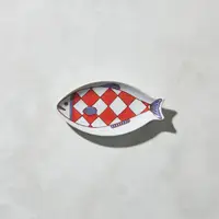 在飛比找PChome24h購物優惠-有種創意 - 日本晴九谷燒 - 魚小盤 - 菱格紋