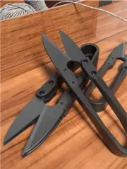 2pcs Needle And Thread U-Shaped Scissors Black Yarn Scissors Cutting Thread