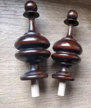 SET 2 WOODEN FINIALS TO THE ANTIQUE CLOCK BECKER,LENZKIRCH...No.6