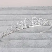 在飛比找蝦皮商城優惠-新娘皇冠頭飾 公主 后冠 伴娘 花童 手工珍珠水鑽髮箍 婚禮