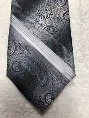 VAN HEUSEN MENS TIE GRAY BLACK WHITE 3.25 X 59 NWT
