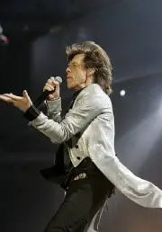 Mick Jagger onstage at San Siro Stadium July 11 2006 in Milan Ital- Old Photo 6