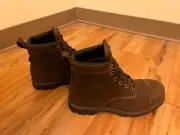 L.L.Bean Men's East Point Casual Cap-Toe Boots, Waterproof Size 8.5