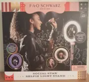 FAO SCHWARZ SOCIAL STAR SELFIE LIGHT STAND PINK UP TO 5 FEET TALL C4 9645