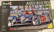 Revell Audi R10 TDI Model Car Kit 1:24 scale plastic model kit Race car
