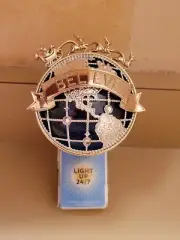 Bath & Body Works BELIEVE SANTA GLOBE Light Up Wallflower Plug-In Christmas 2022