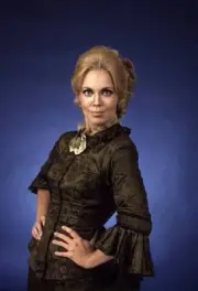 Lara Parker Dark Shadows 1969 TV OLD PHOTO 6