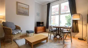 Beautiful Quirky Apartment in Stunning Location