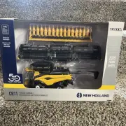 2025 ERTL New Holland CR11 Combine W/ Tracks! 2025 Farm Show NEW!