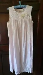 Chance Encounter Cotton Nightgown Sleep Dress Medium Pink Floral Embroidered-NEW