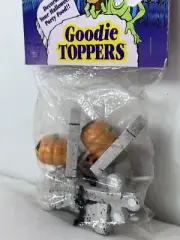 Vintage 1989 Applause Goodie Toppers Halloween Graveyard Bats Pumpkins NIP RARE