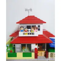 在飛比找蝦皮購物優惠-LEGO 蠟筆小新的家 附贈人偶