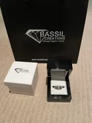 Platinum men’s wedding ring, size U.brand new with box, bag and valuation cert